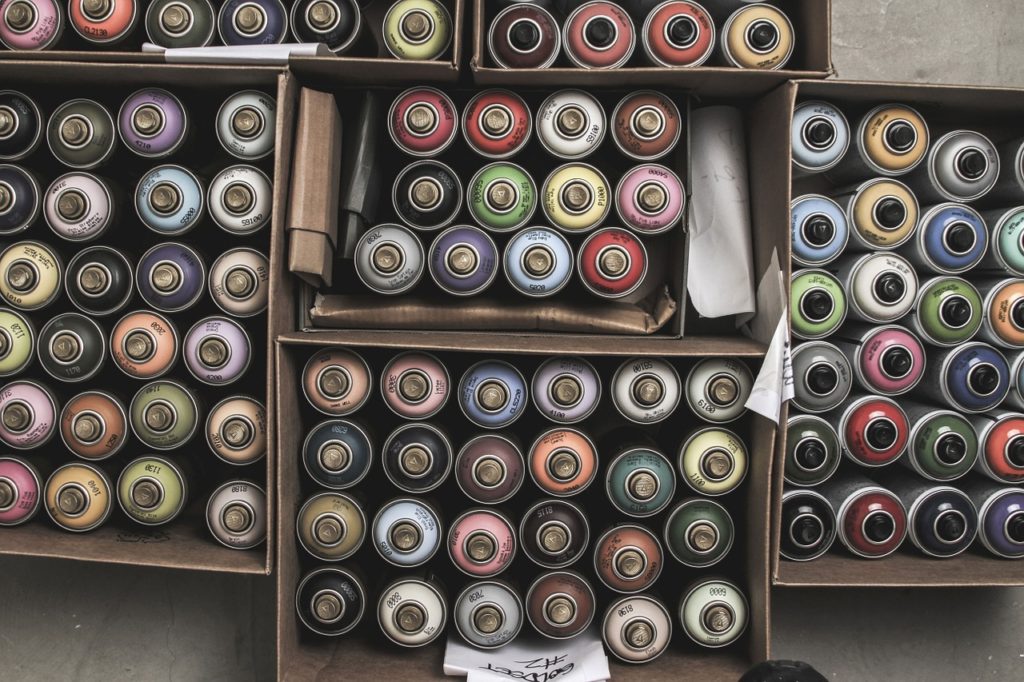 spray paint