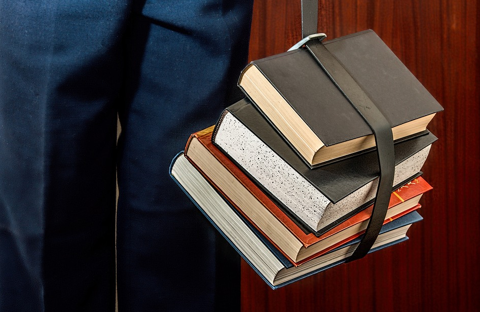 Books with belt